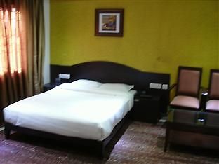 Suvarna Samphala Inn Бангалор Экстерьер фото